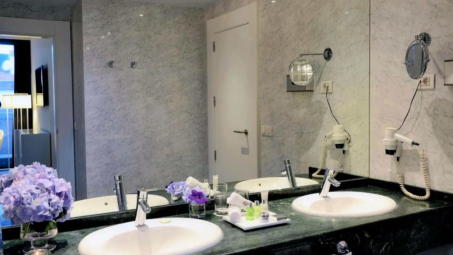 Nh Collection Villa De Bilbao 4*,  Spain